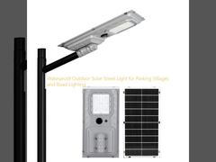 ไฟถนนพลังงานแสงอาทิตย์กลางแจ้งกันน้ำสำหรับที่จอดรถ หมู่บ้าน และไฟส่องถนน