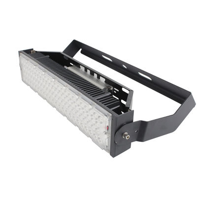 ไฟสตาร์สูงสําหรับฟุตบอลกลางแจ้งและกีฬาบาสเก็ตบอล สนามกีฬา